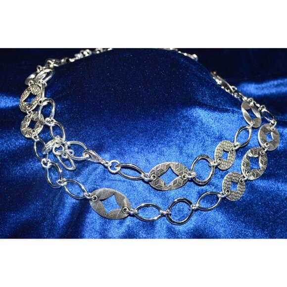 Premier Designs Silver Tone Chain Link Necklace Oval Circular Links Metal - Picture 1 of 6